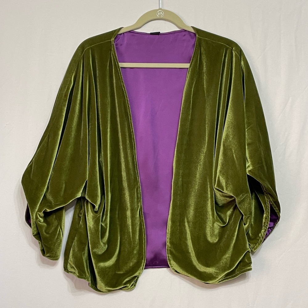 Suede cover. Beautiful:) interior of a type of silk. Made in  Mexico